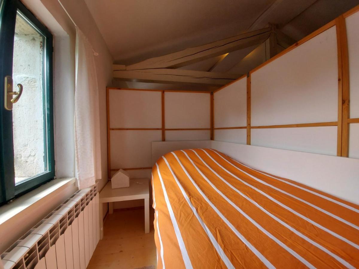 Apartmaji Hedera Apartment *